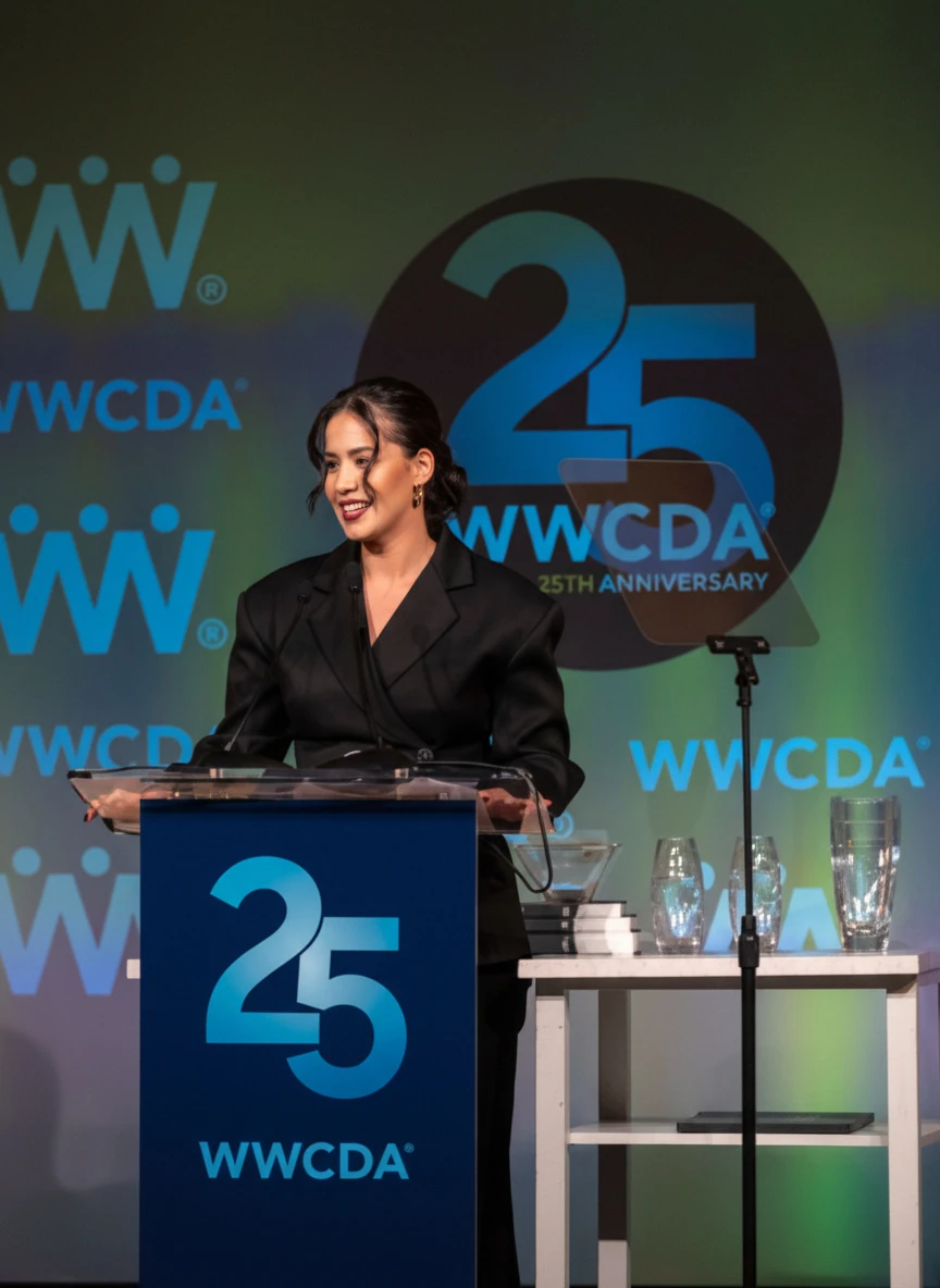 Attorney Paulette Pagán receiving WWCDA award